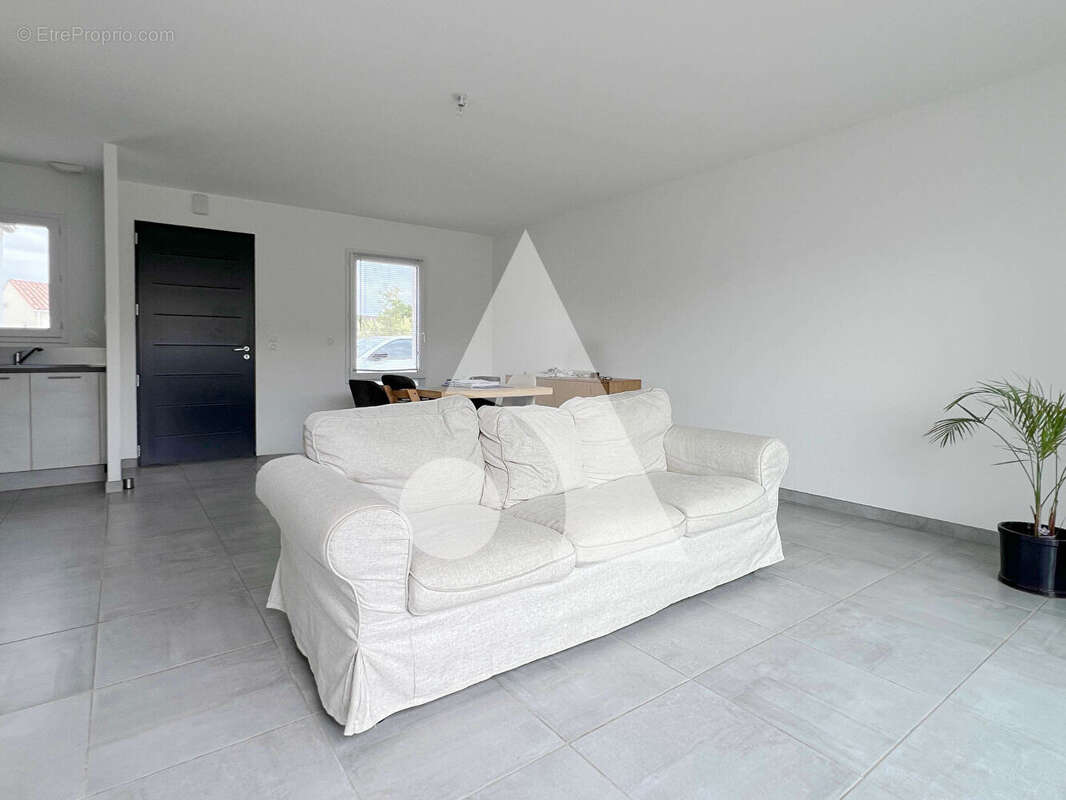 Maison Saintes 4 pièces 85 m2 - photo 6