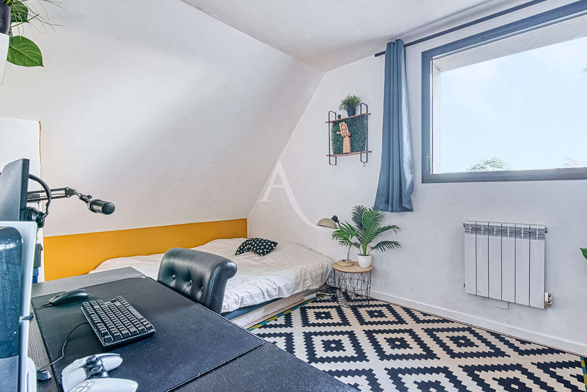 Maison à SAINT-BARTHELEMY-D&#039;ANJOU