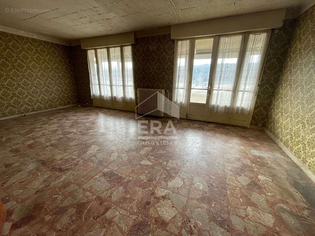 Maison à SAINT-HILAIRE