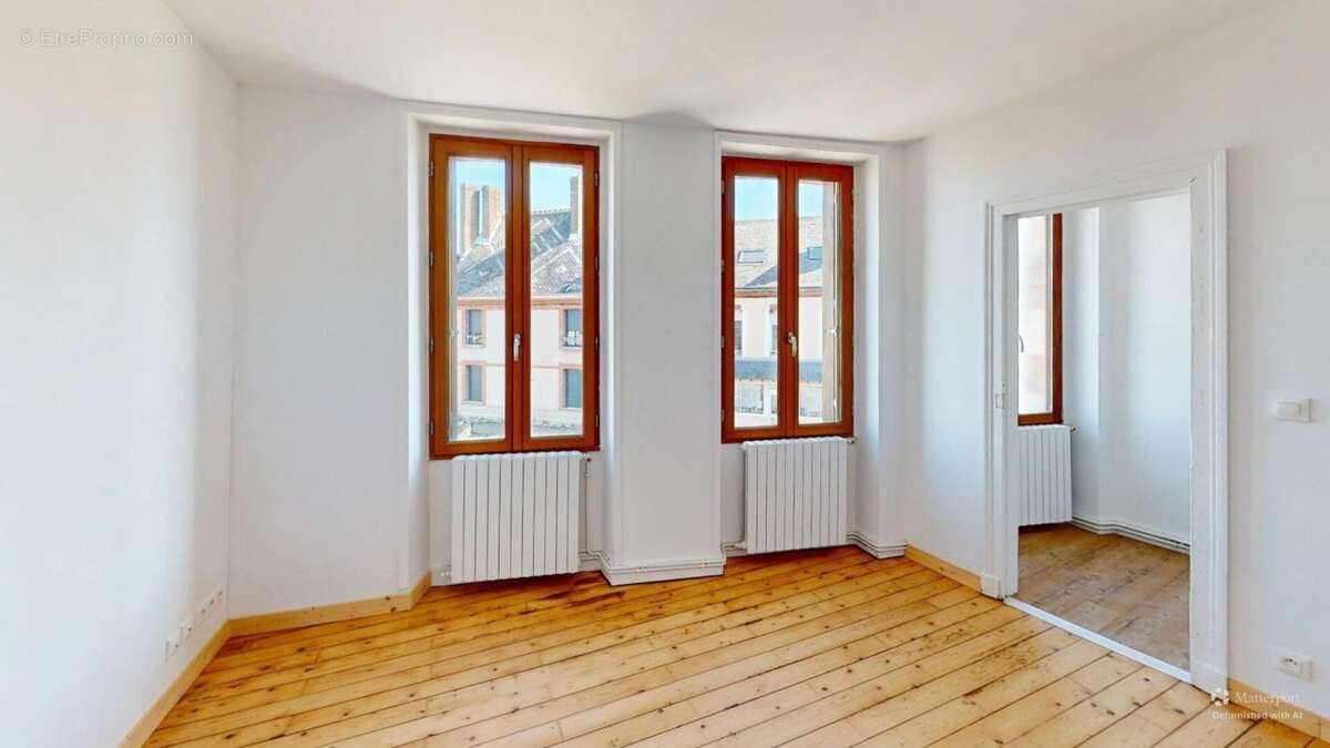 Maison à LA VILLE-AUX-CLERCS