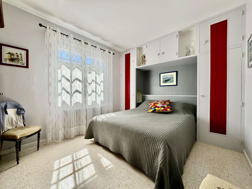 Maison Bagnols Sur Cèze - 7 pièces- 153 m² - photo 10