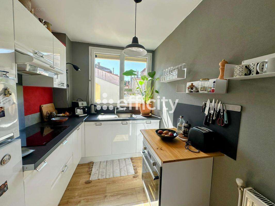 Appartement - photo 2