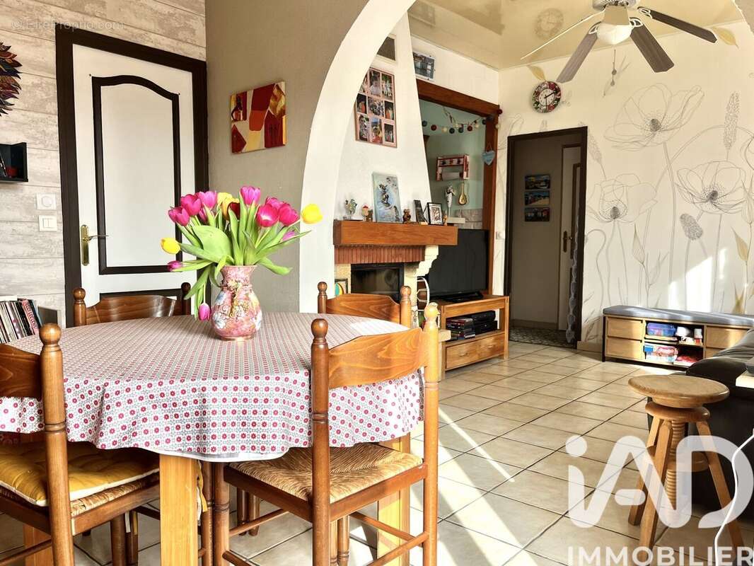 Photo 4 - Maison à OZOIR-LA-FERRIERE