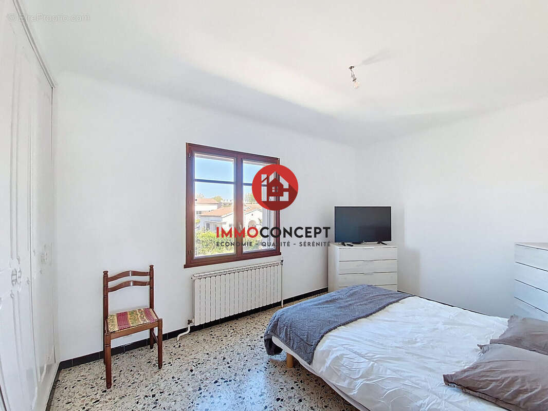 Maison à ROQUEMAURE