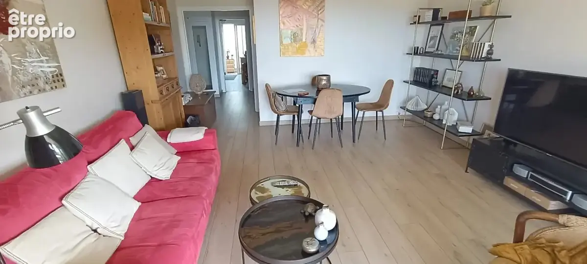 Le cannet à vendre – f2 de 57 m² avec vue mer, terrasse plein sud, piscine et garage - photo 4