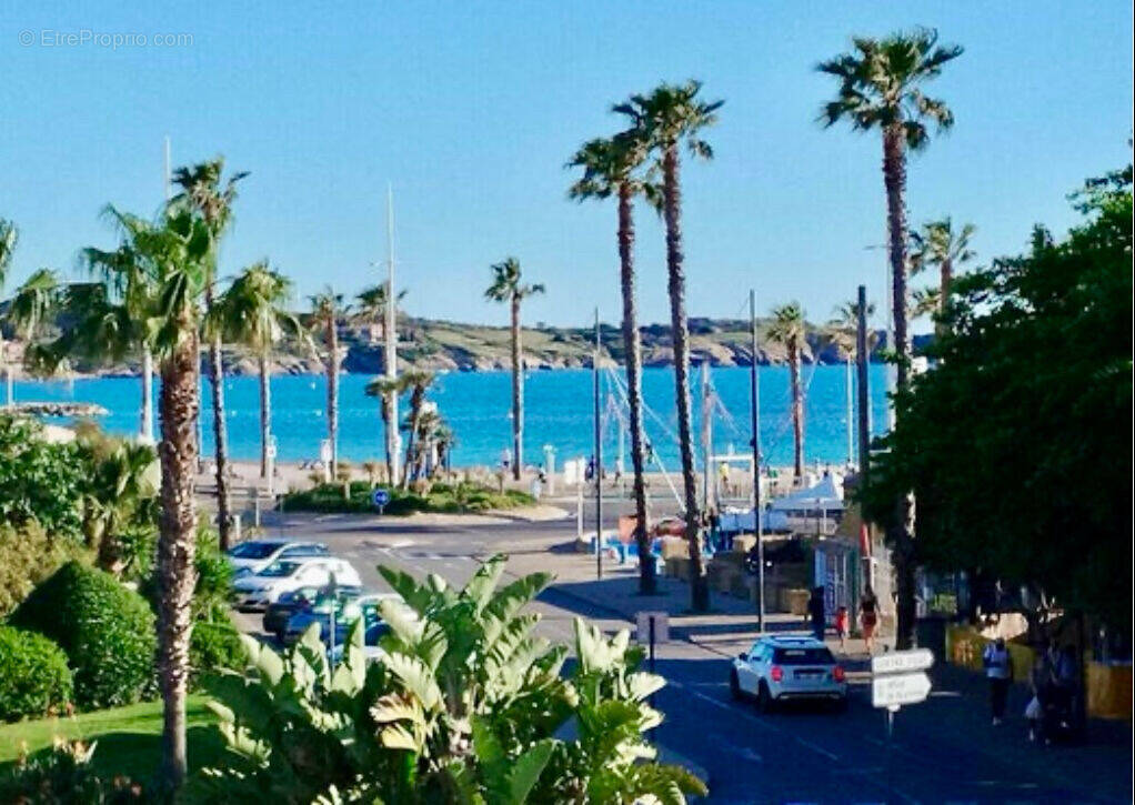 Appartement à SIX-FOURS-LES-PLAGES