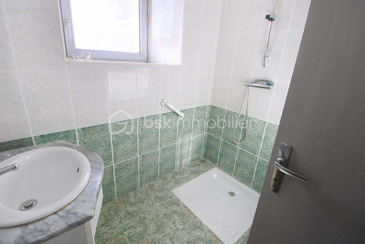 Maison à LA CAVALERIE