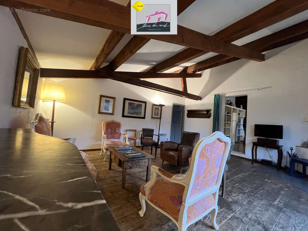 Maison à CASCASTEL-DES-CORBIERES