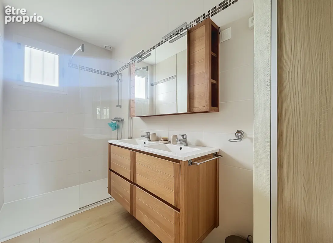 Melesse - Maison familiale de 148 m² avec jardin - photo 5