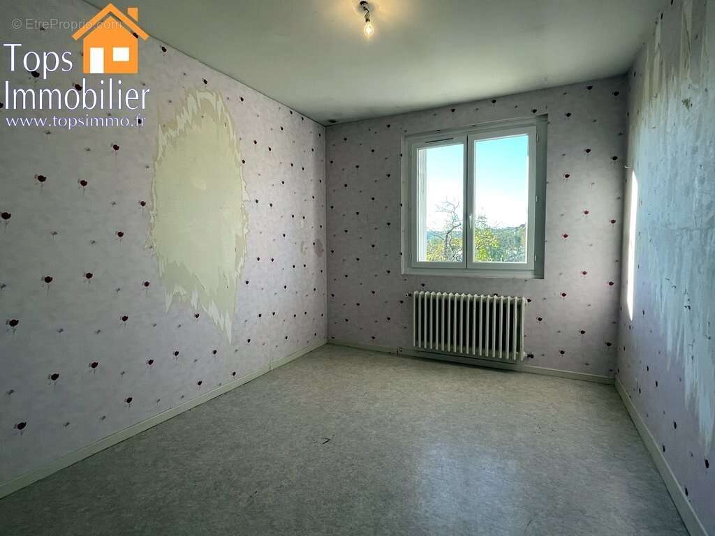 Maison à VILLEFRANCHE-DE-ROUERGUE