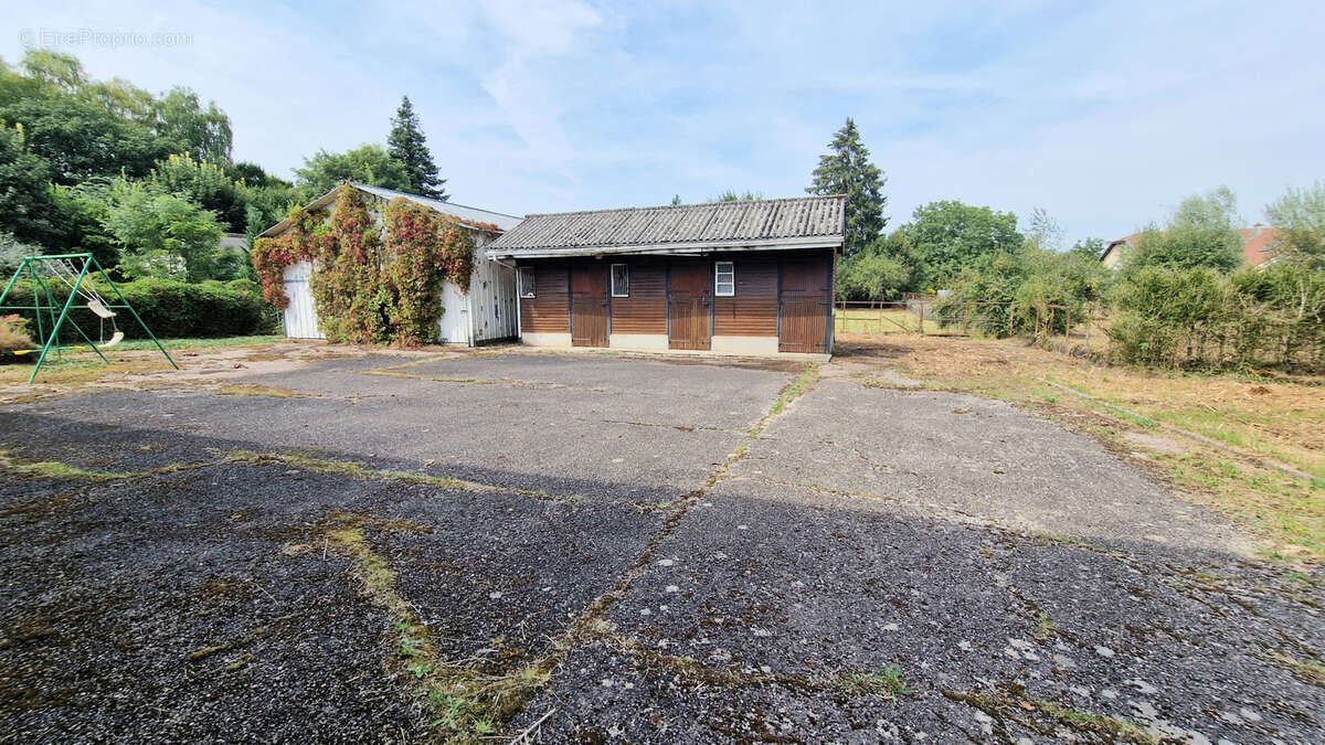 Maison à COMMERCY