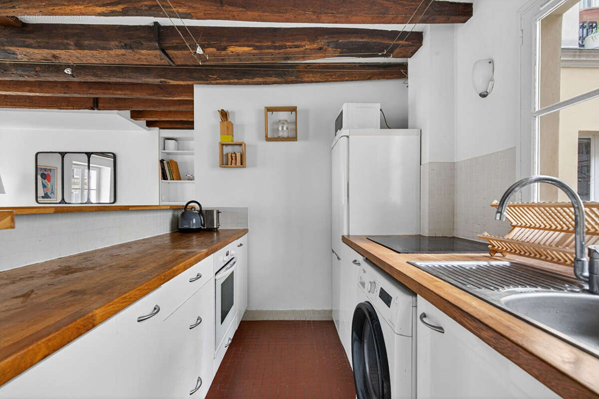 Appartement à PARIS-11E