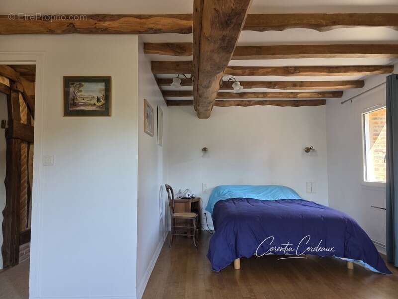 Maison de caractère en brique et silex – XIXe siècle – Environ 193 m² habitables – Terrain de 3 200 m² - photo 24