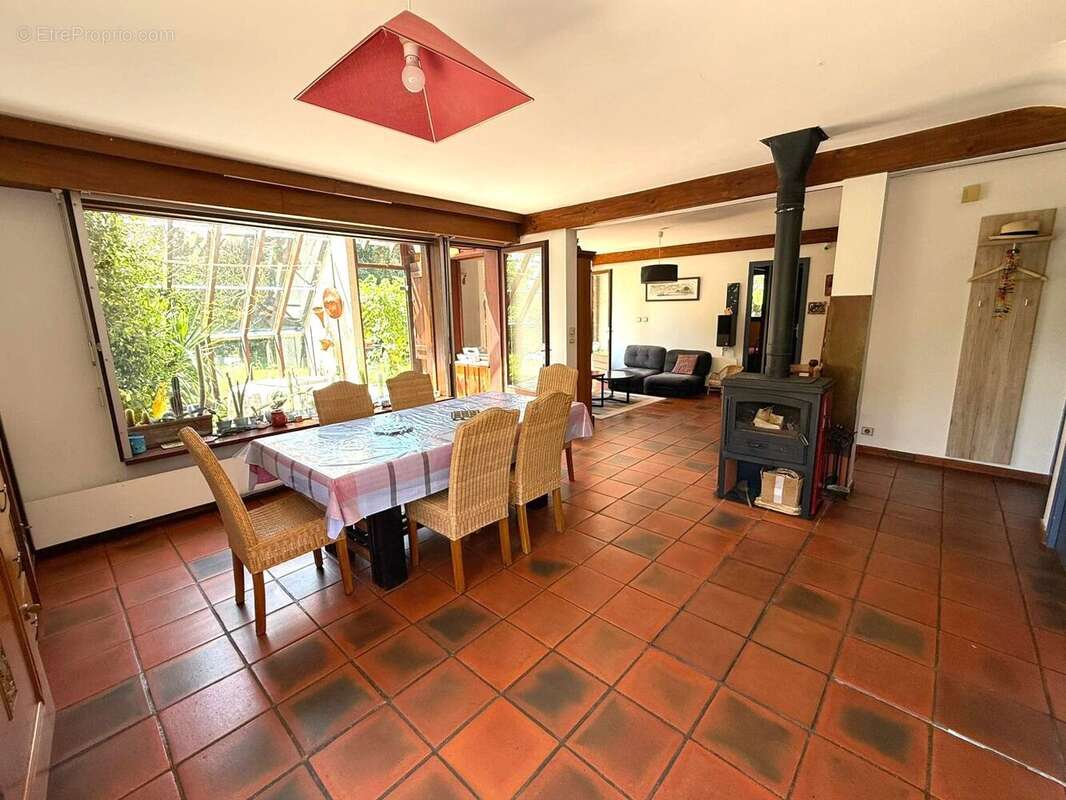 Maison à MONTBONNOT-SAINT-MARTIN