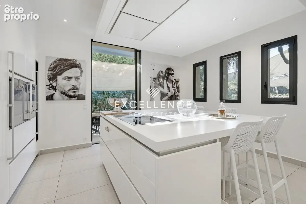 Maison 7 pièces 320 m² à vendre à Ramatuelle (83350) - photo 2