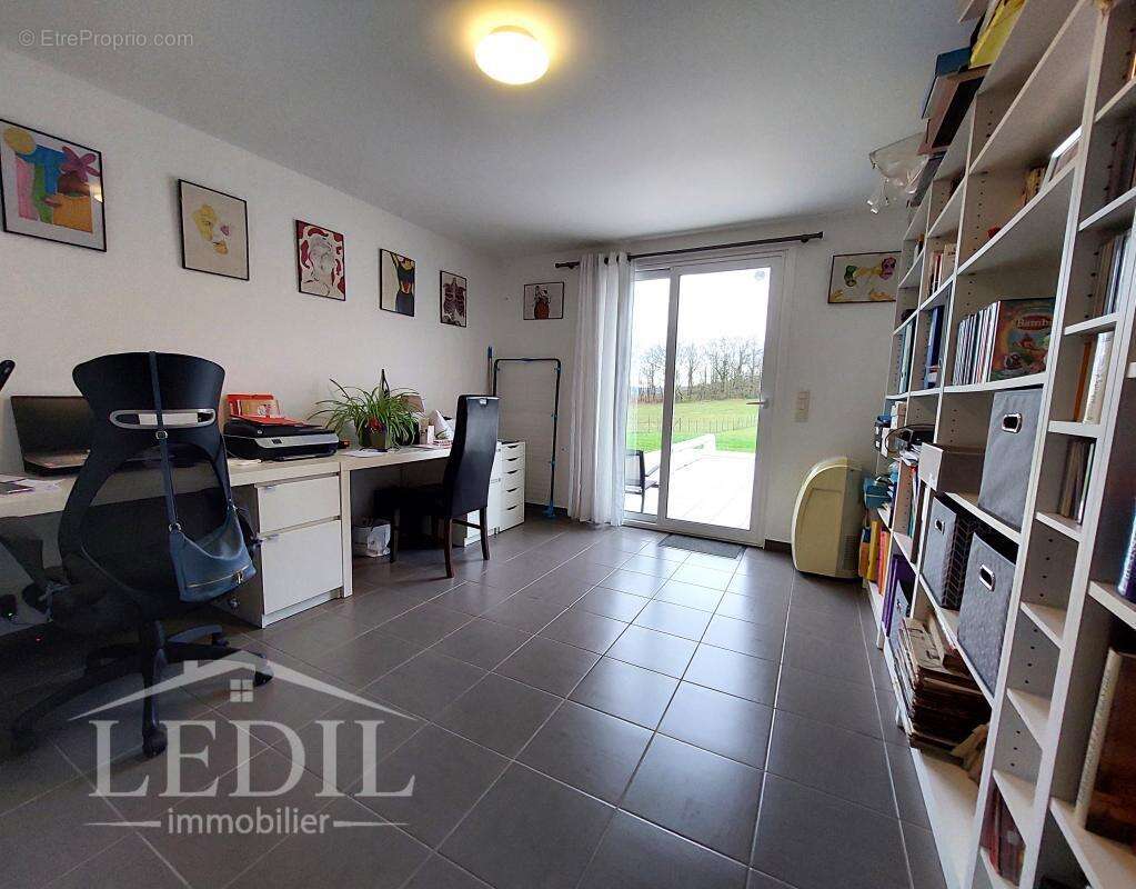 Maison à LAGARDELLE