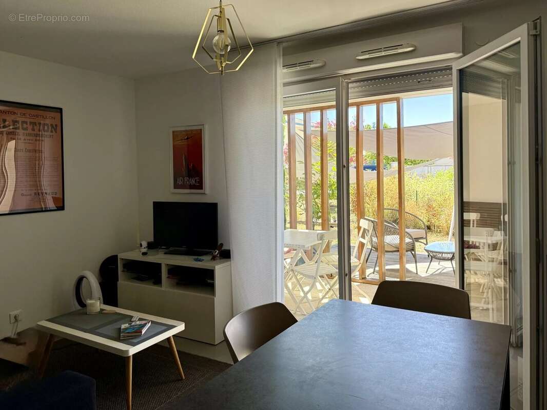 Appartement T3, 58 m2, terrasse, jardin-Eysines limite le Haillan - photo 6