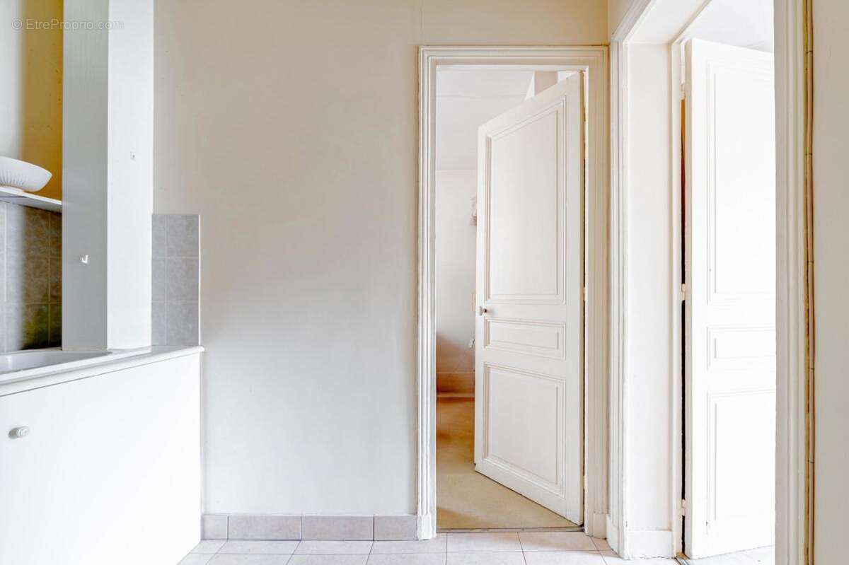 Appartement à PARIS-11E