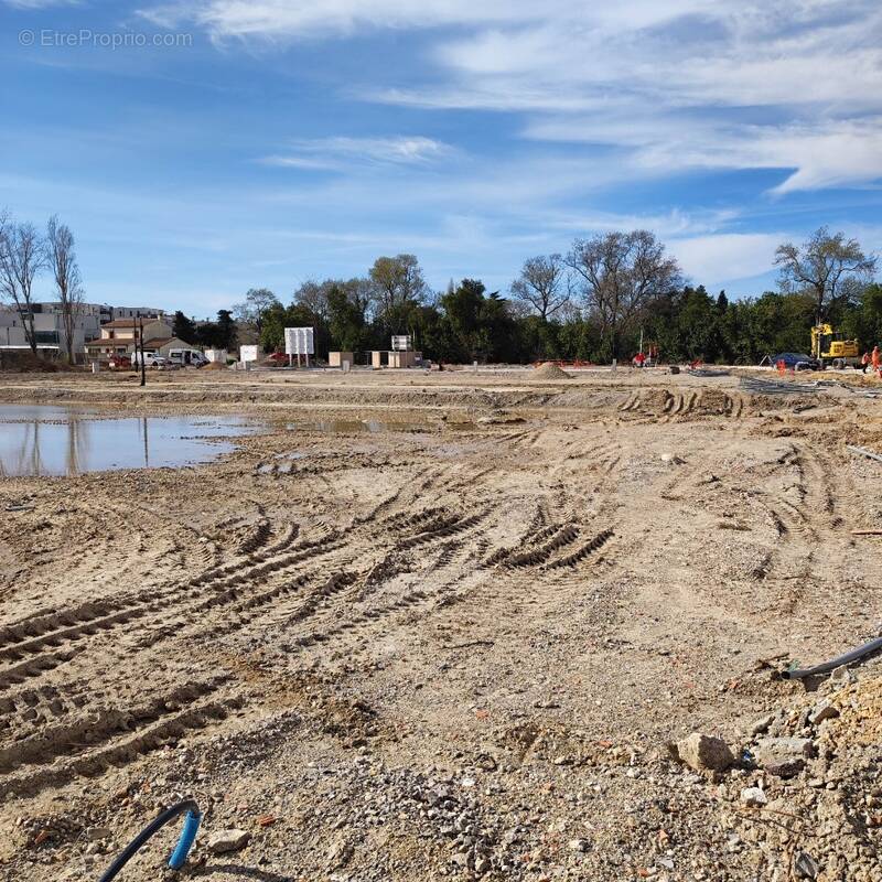 Terrain à NARBONNE