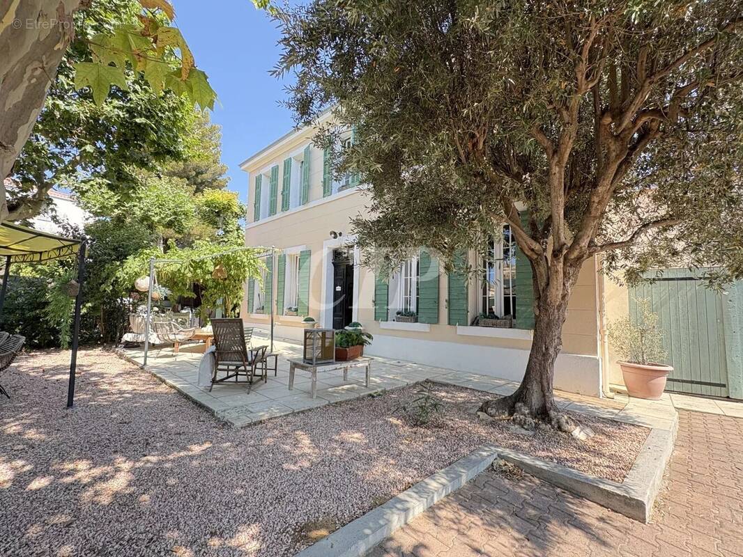 Maison à MARSEILLE-14E