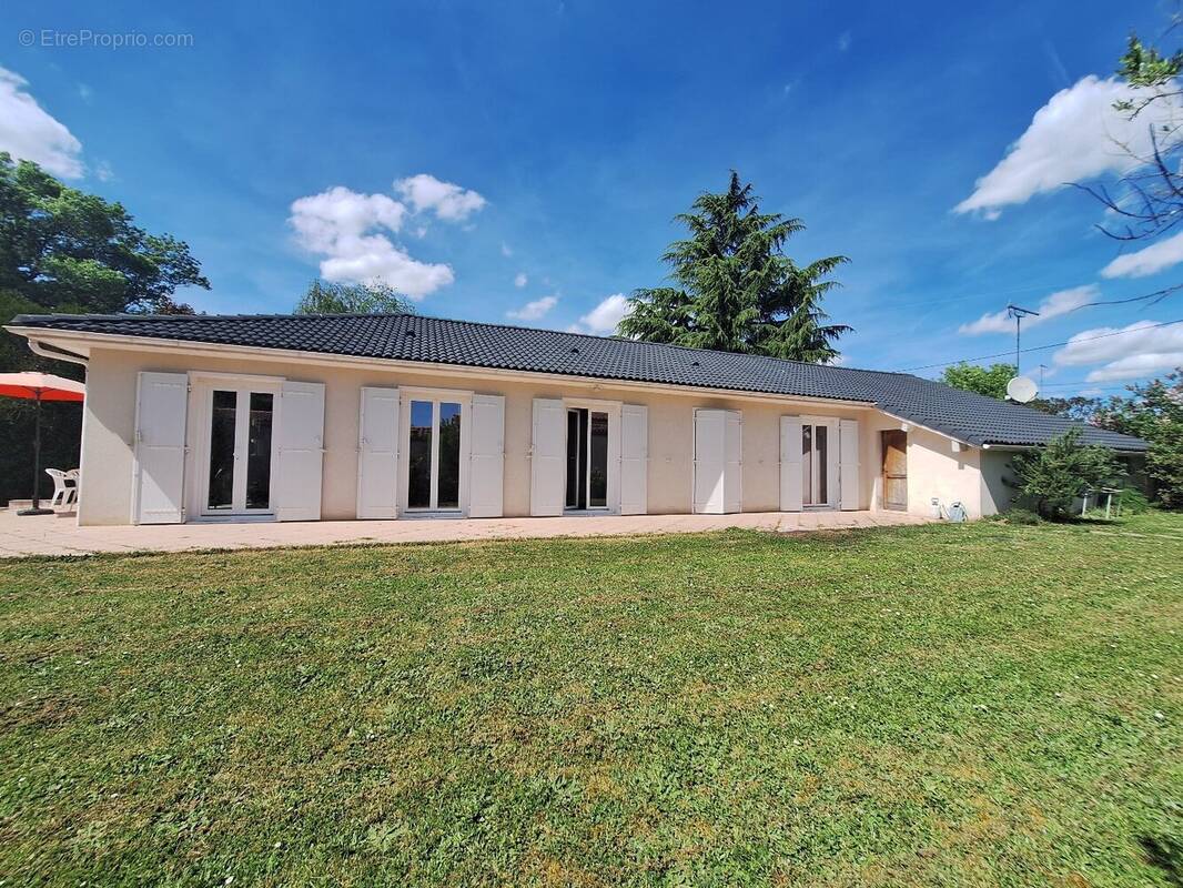 Maison à BOUTIERS-SAINT-TROJAN