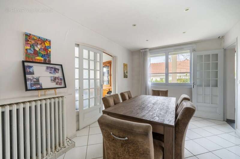 Maison à SOISY-SOUS-MONTMORENCY