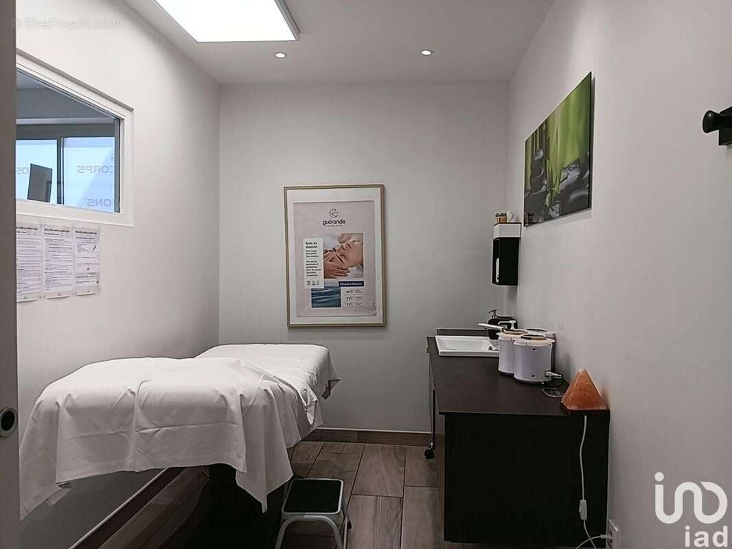 Photo 3 - Commerce à DIEMOZ