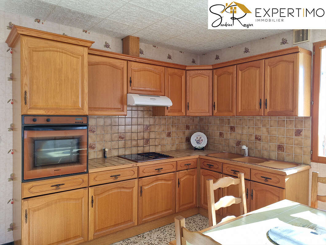 Maison à SAINT-ELOY-LES-MINES