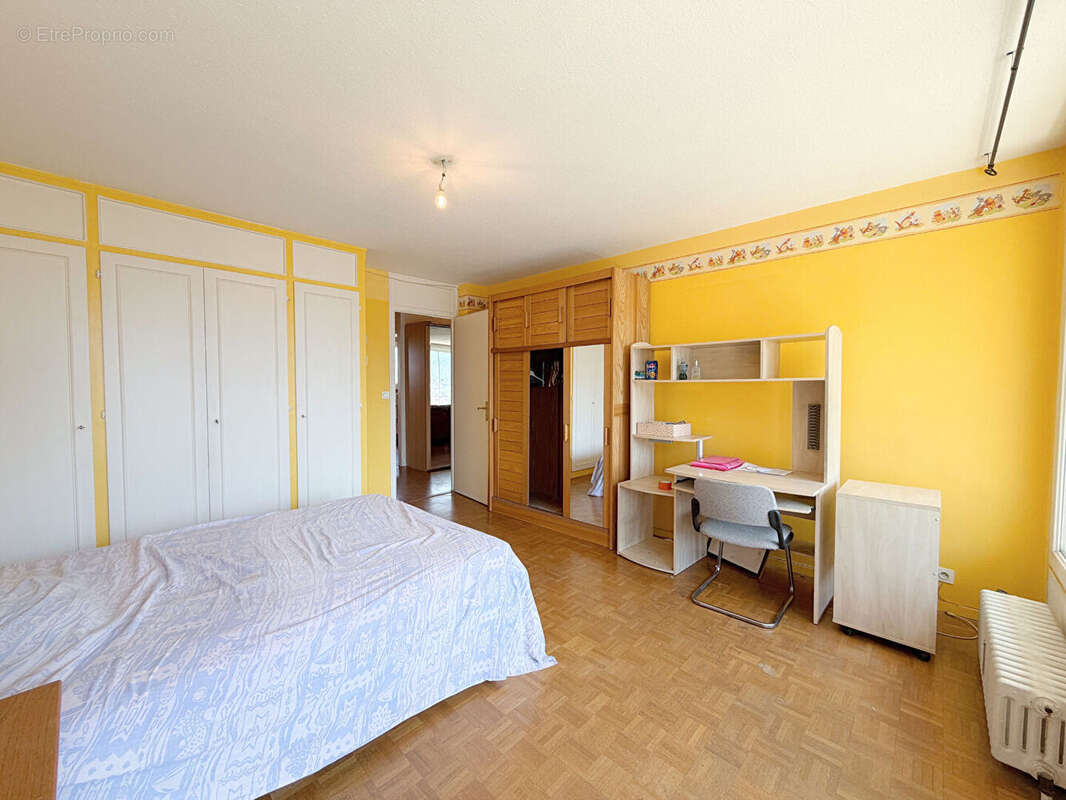 Appartement à CLUSES