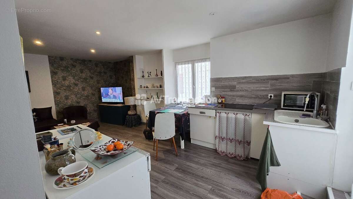 Appartement à GRAY