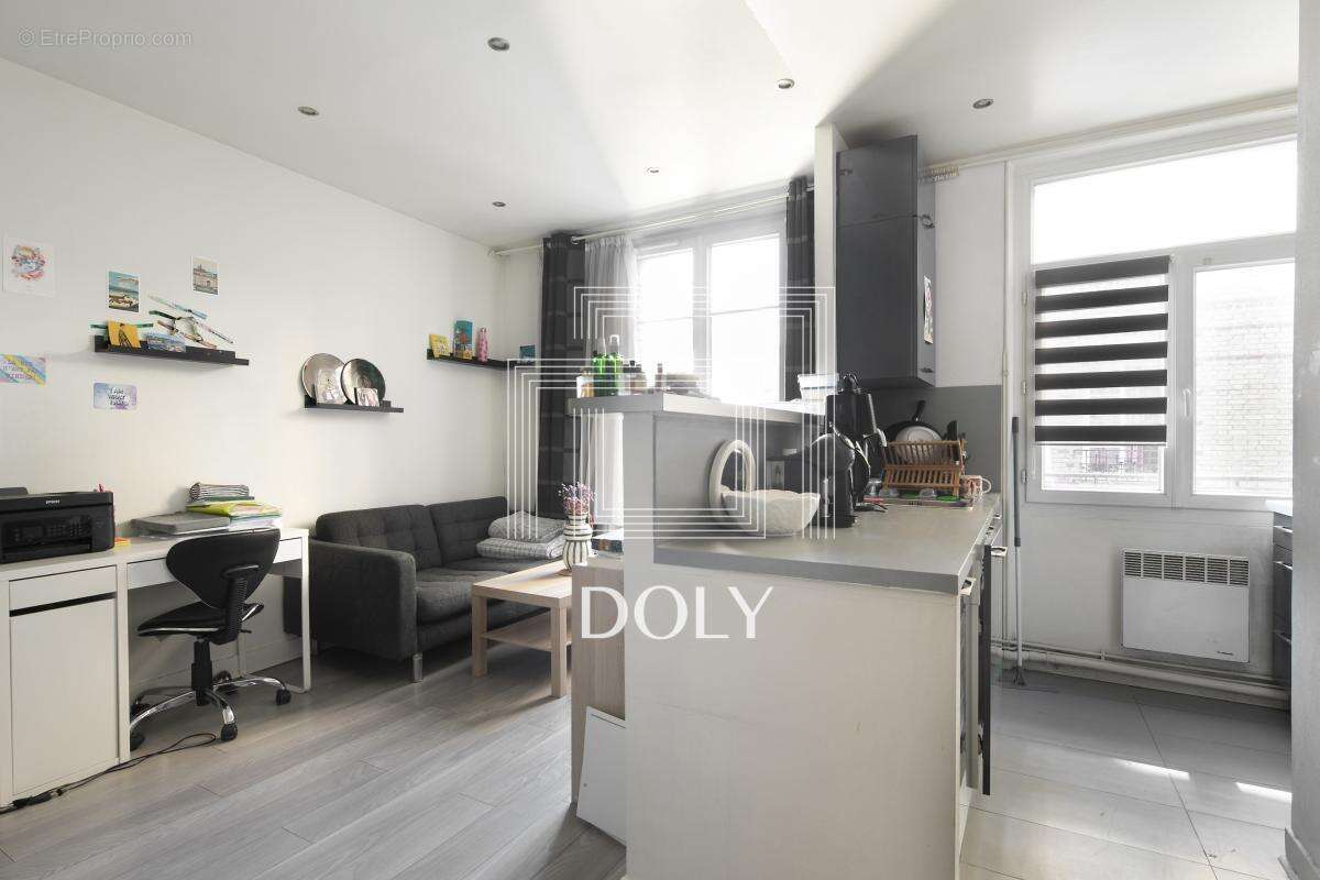 Appartement à PARIS-19E