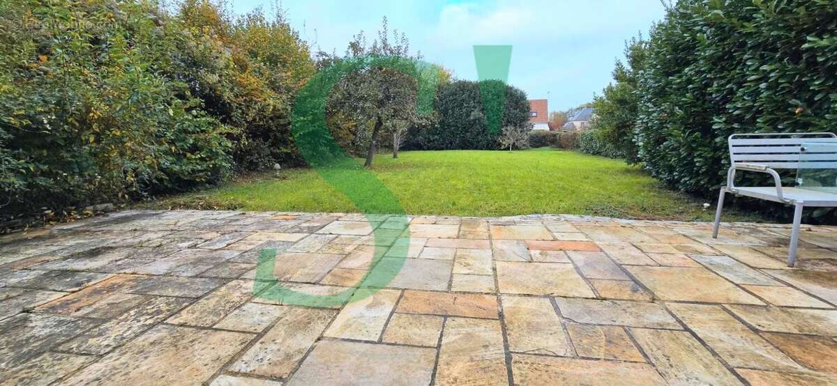 Maison à CHAUMONT-EN-VEXIN