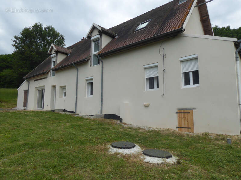 Maison à LES GUERREAUX