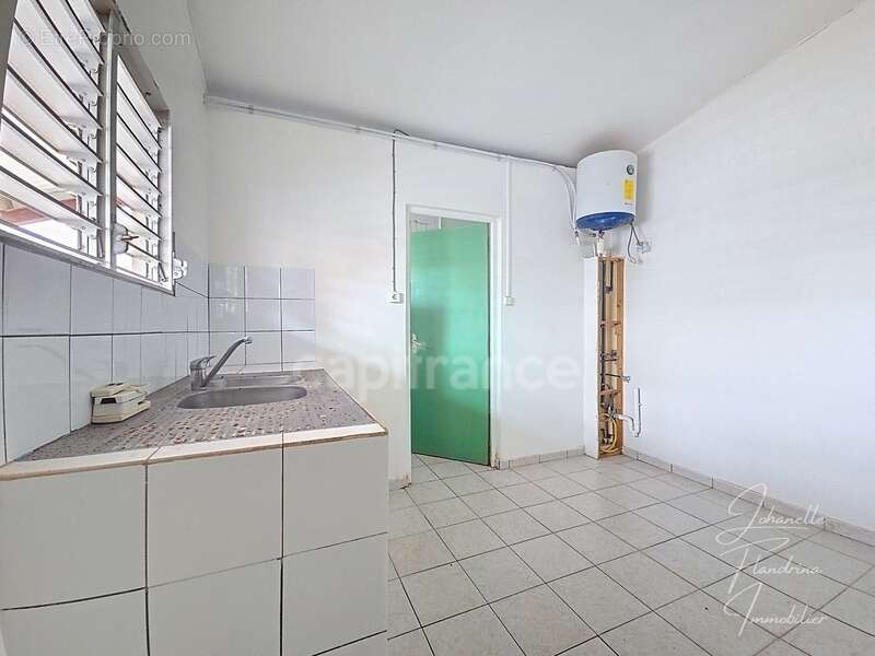 Maison à CAPESTERRE-BELLE-EAU