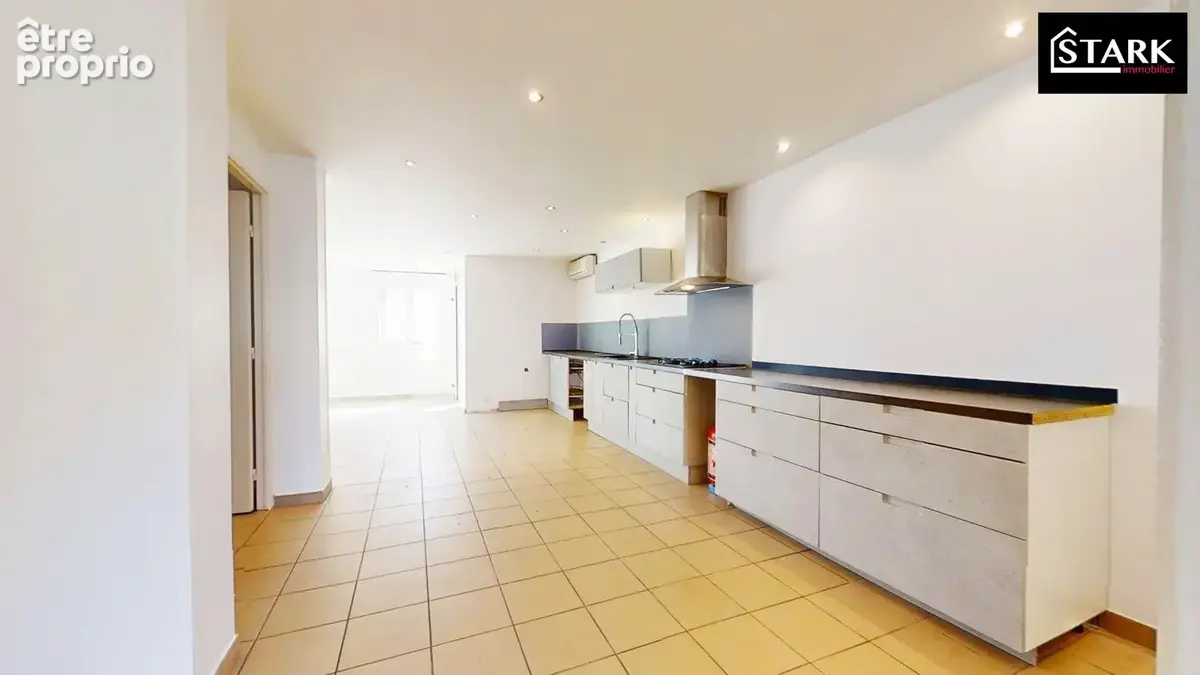 Appartement 4 pièces 83 m² à vendre à Hericourt (70400) - photo 3