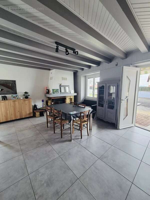 Maison à SAINT-GERMAIN-LAPRADE