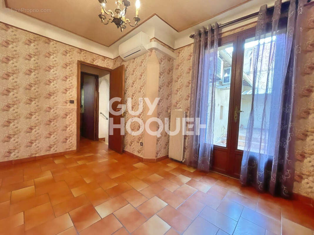 EXCLUSIVITE - A vendre à PERPIGNAN (66000) - MAISON T4 avec Jardin et Garage quartier TORCATIS - photo 11