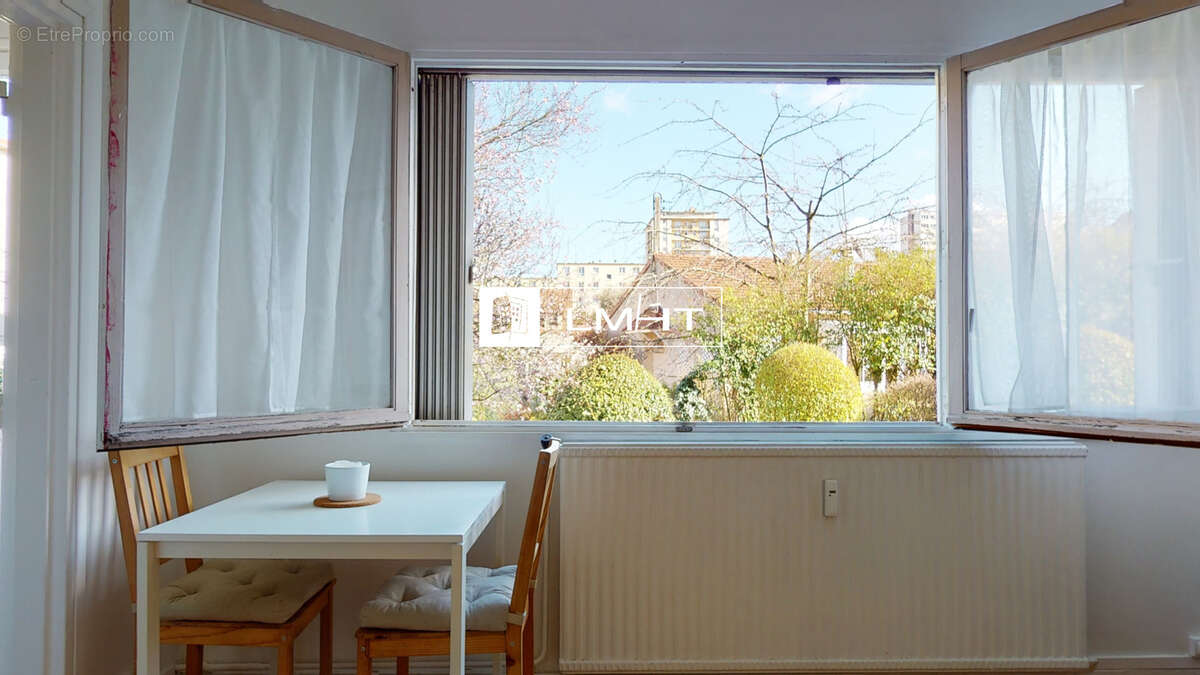 Appartement à RUEIL-MALMAISON