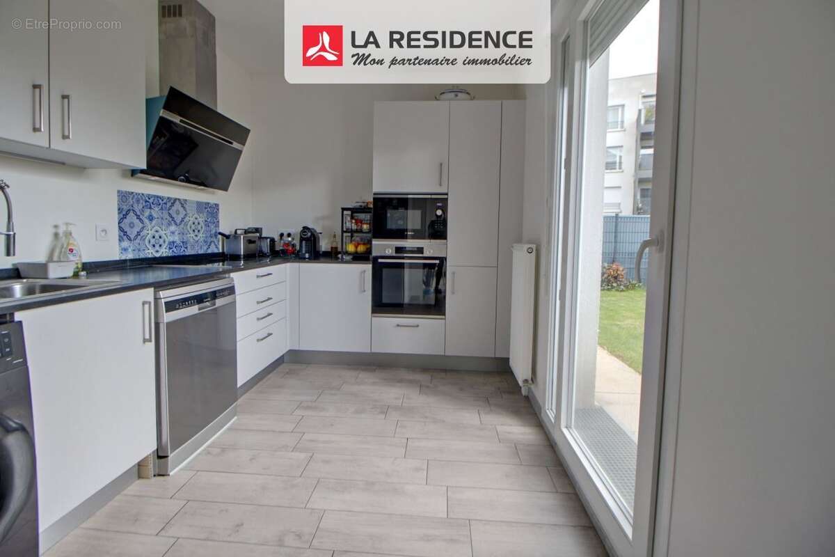 Appartement 84 m² à Villepreux  - photo 4