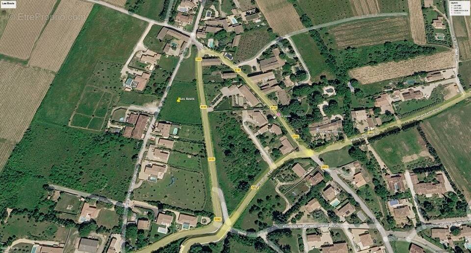 Terrain à CASTILLON-DU-GARD