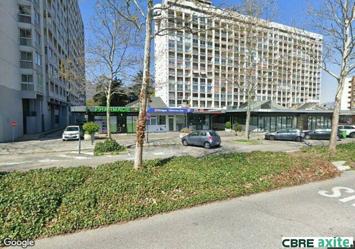 Autre à GRENOBLE