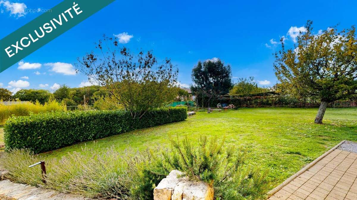 Photo 2 - Maison à SALIGNAC-EYVIGUES