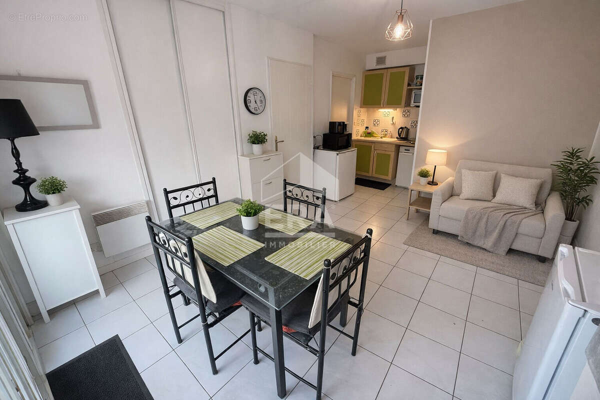 Appartement à SAINT-MARTIN-BOULOGNE