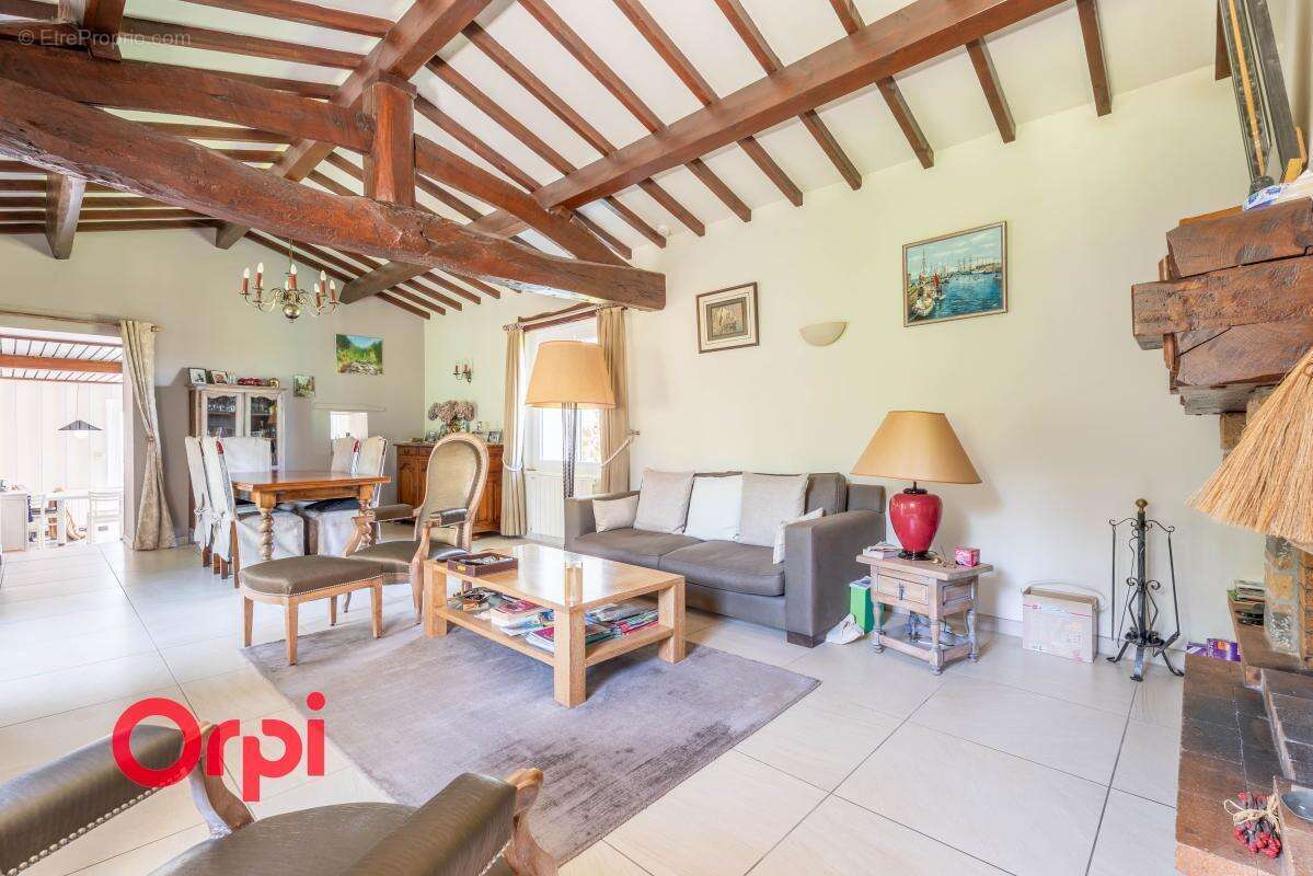 Maison Fleurieux sur L’arbresle - photo 6