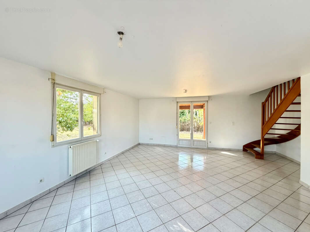 Vente pavillon avec accès de plain-pied, sur terrain de 8,12 ares CORBENAY - photo 4