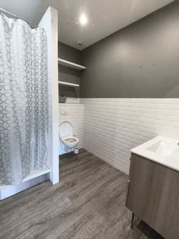 Commerce à MONT-DE-MARSAN