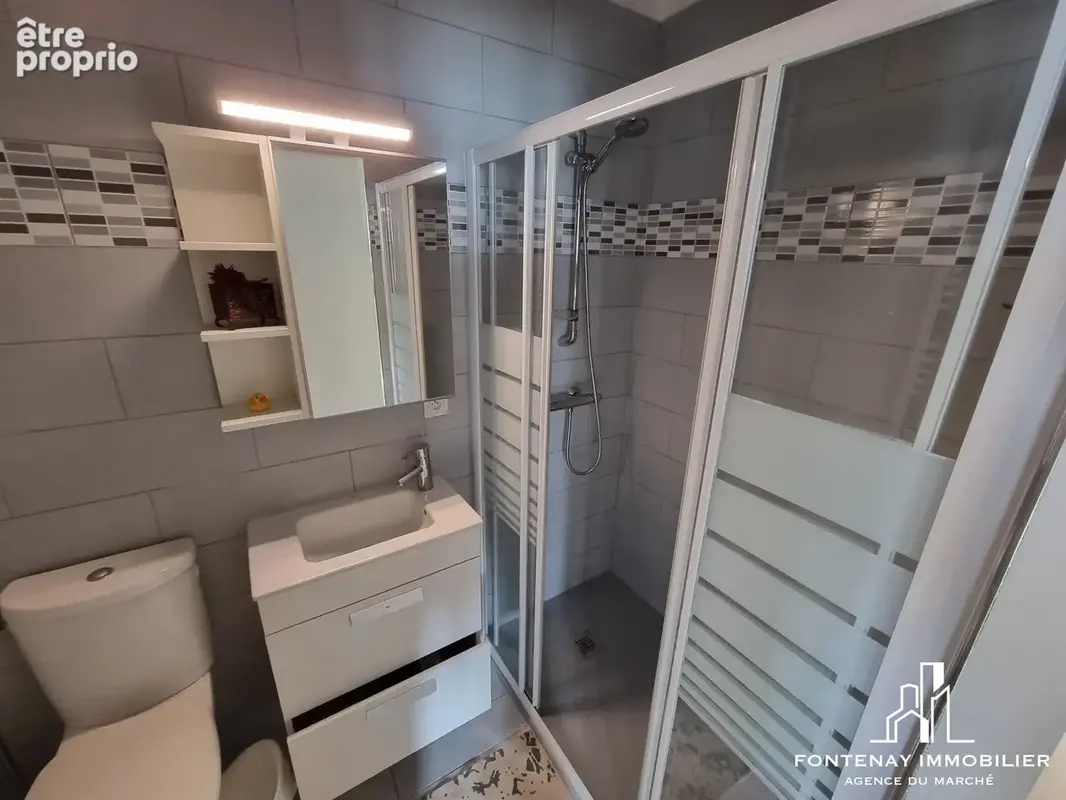 Maison 89 m² à Fontenay-Le-Comte  - photo 8