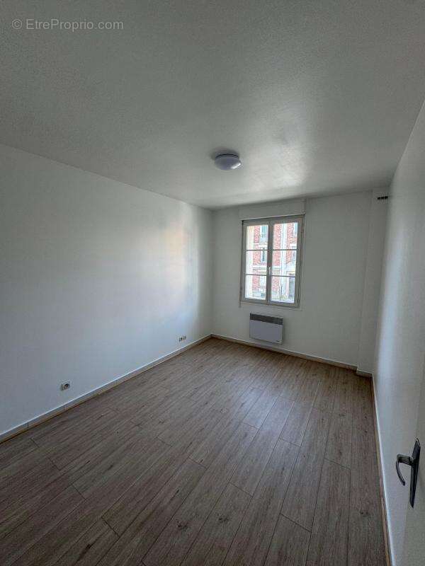 Appartement à VILLEMOMBLE