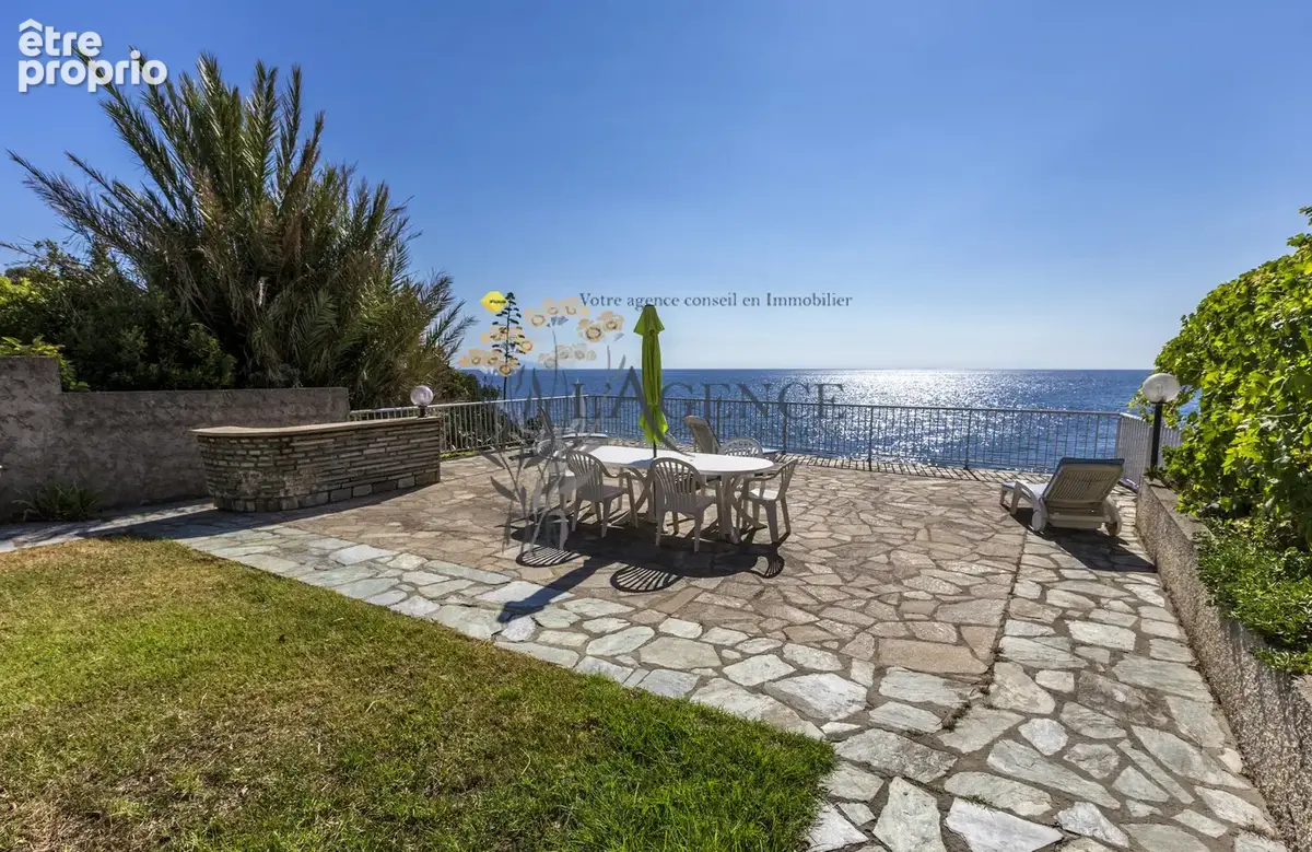 Maison bord de mer - san martino di lota - photo 5