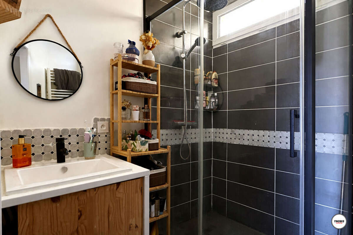 Appartement à VERNOUILLET